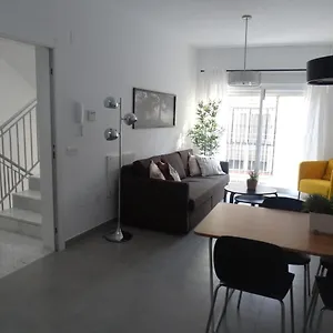 https://malaga-apartamentos-malaga-29012-3.es-andalucia.com